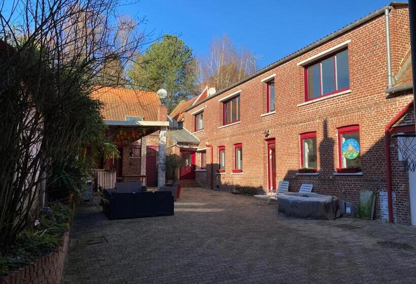 Номер Стандарт, La Fermette à Achicourt   Chambre Zen, Lit Double Avec Grand Bureau Donnant Sur Cour Au Carré