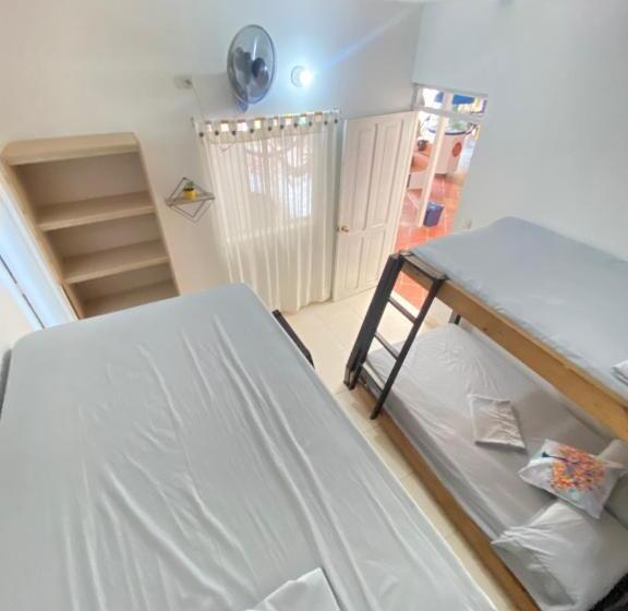 Семейный Номер, Eco Hotel El Acuario