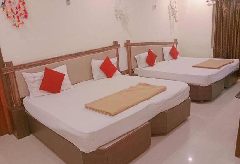 Люкс Повышенной Комфортности, Temple City Lake Inn Madurai Aala
