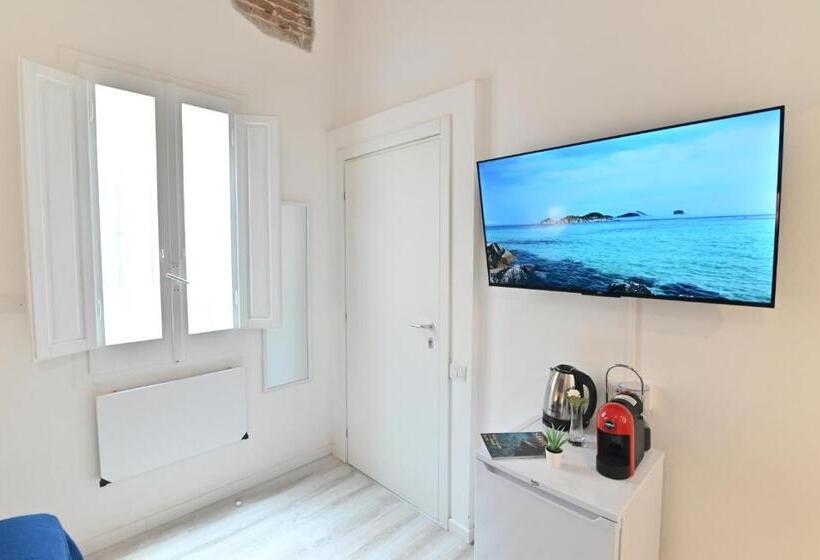 غرفة قياسية, Izzhome City Heart Rooms