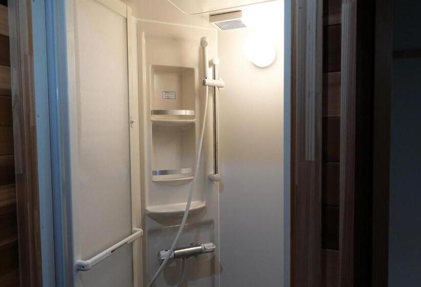 Family Connecting Room, Myosen