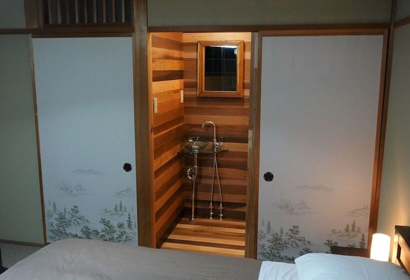 Номер Superior, Myosen
