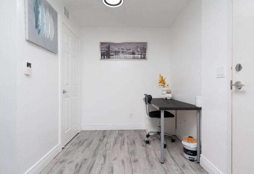 ２ベッドルームアパートメント, Luxuriours 2br 2wr Apartment