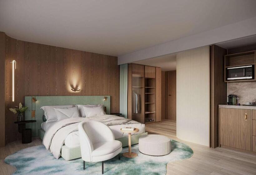 سوئیت جونیور با تخت بزرگ, Mövenpick Brussels Airport