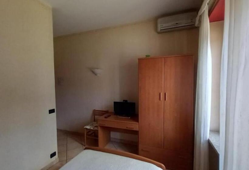 اتاق استاندارد یک نفره, La Terrazza