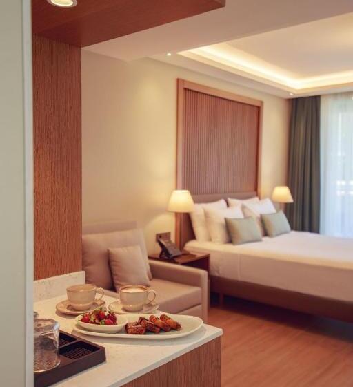 Люкс Повышенной Комфортности, Casa Lumar Luxury Lodging