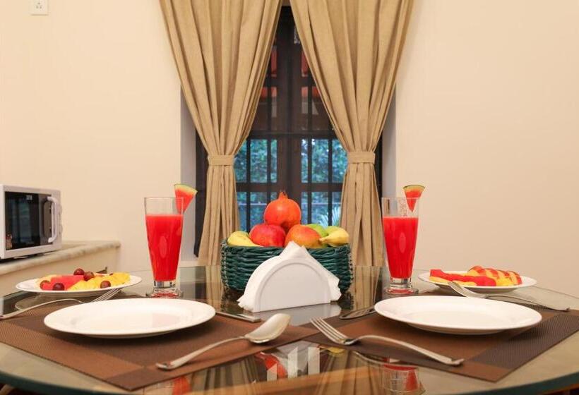 ویلای 2 خوابه, Franco Tamil Villas