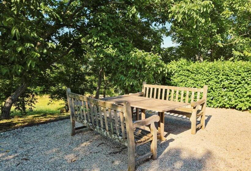 Номер Стандарт Вид на Сад, La Mela Rosa Bed & Breakfast