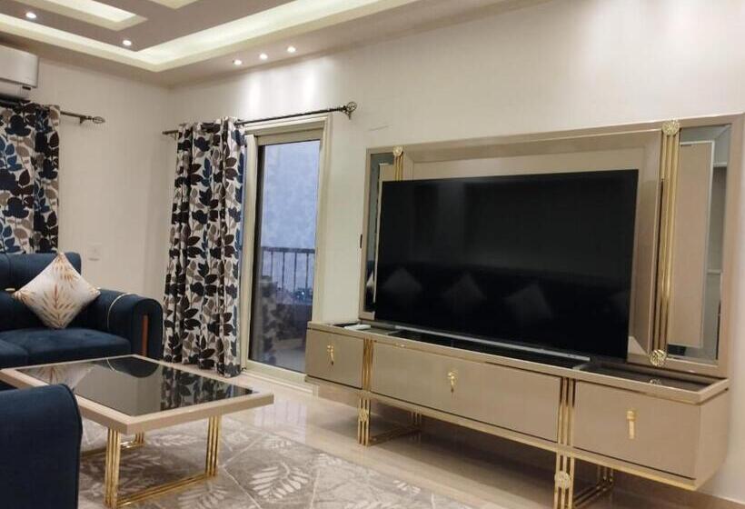 آپارتمان لوکس 1 خوابه, Alexandria Condotel