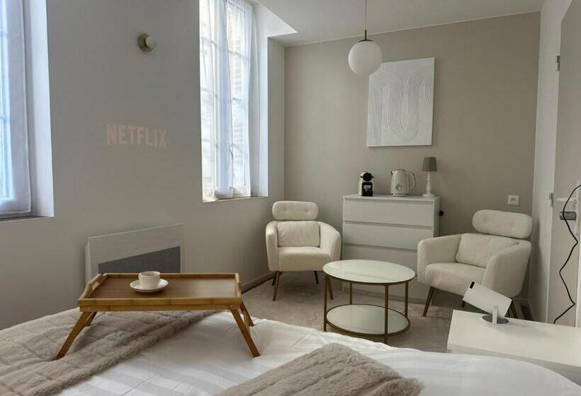 Люкс, Maison Des Ambans Chambres D Hotes Hypercentre 200m De La Gare Et Petit Dejeuner Inclus