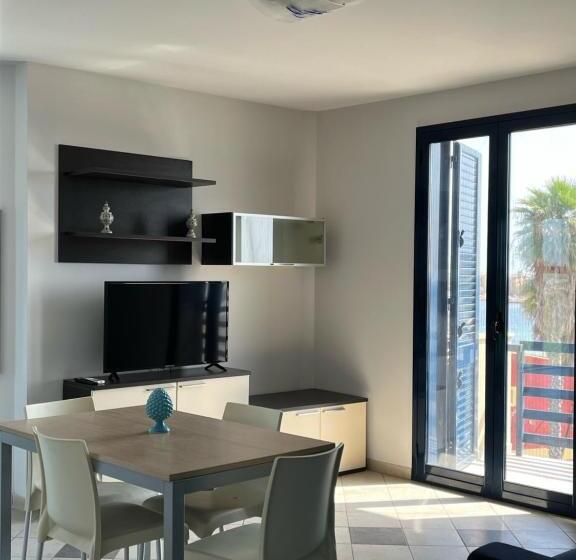 آپارتمان 1 خوابه, Casa Vacanze Celeste E C
