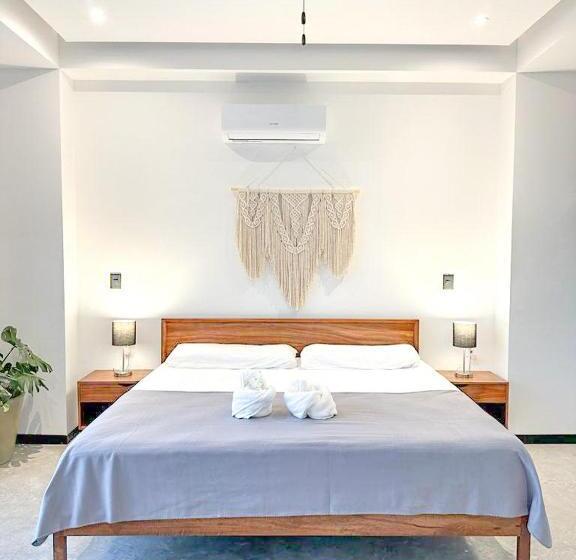 استودیوی لوکس, Balam Suites