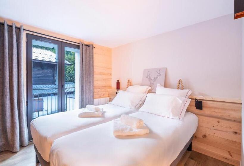 اتاق استاندارد چهارنفره با چشم‌انداز باغ, Chalet Nant Rouge