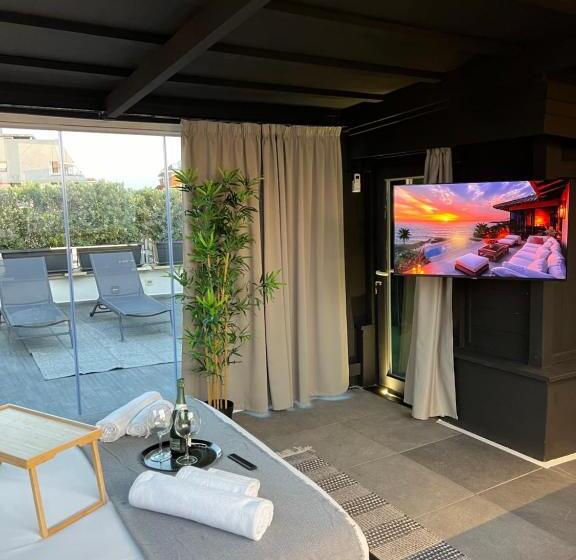 اتاق استاندارد با تراس, Rooftop