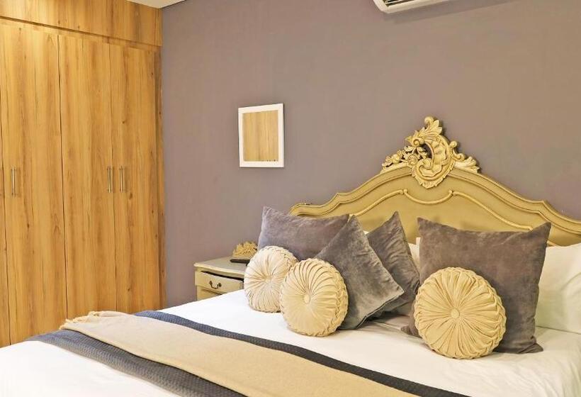 Люкс Deluxe Кровать Кинг, Qurtuba Hotel And Spa