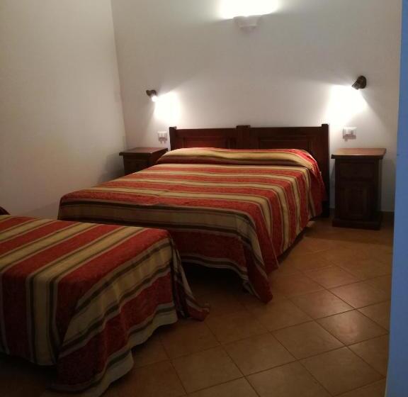 Номер Стандарт Трехместный, Agriturismo Sant Erasmo