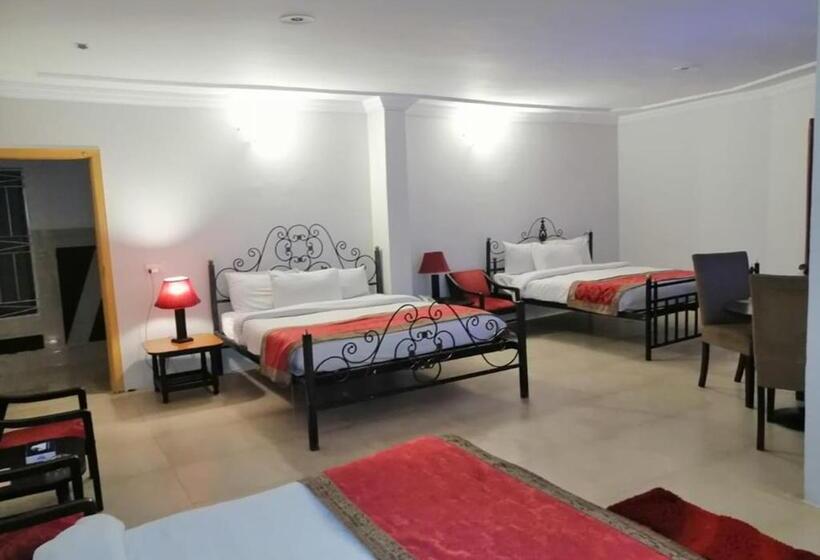 اتاق خانوادگی, Sunway Hotel Murree