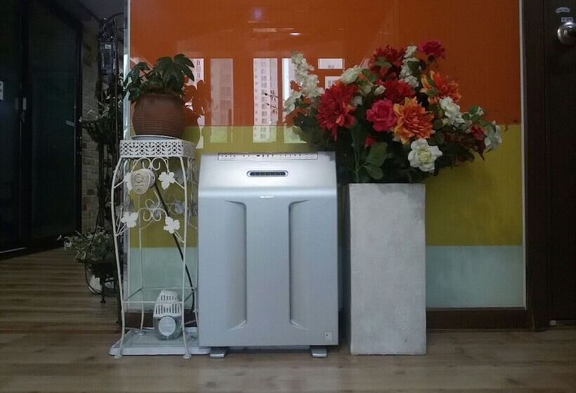 Номер Economy Индивидуальный, Jukjeon Guesthouse Iwantlivingtel