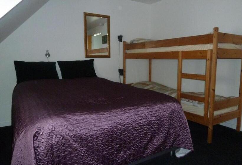 Семейный Номер Совместный Санузел, Give Bed & Breakfast
