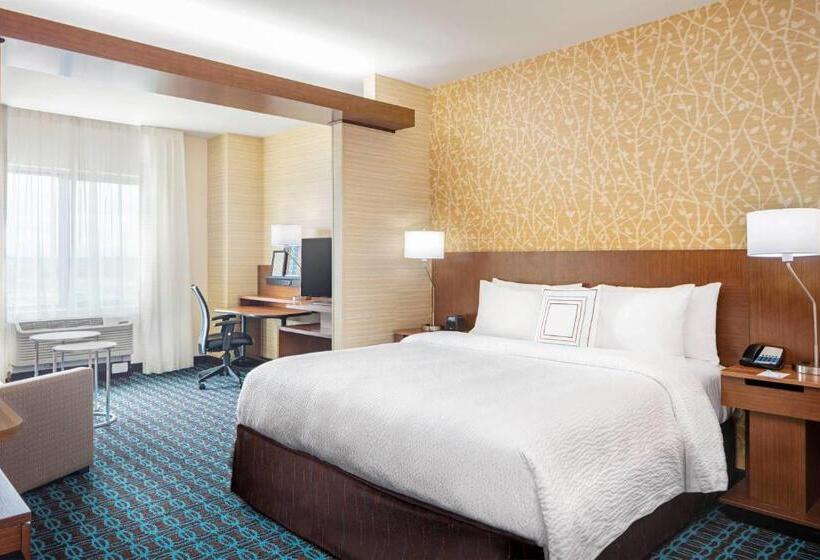 Люкс Кровать Кинг, Fairfield Inn & Suites By Marriott North Bergen