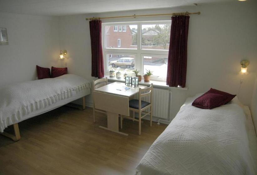 家庭房间共用浴室, Nr. Nebel Overnatning Hostel