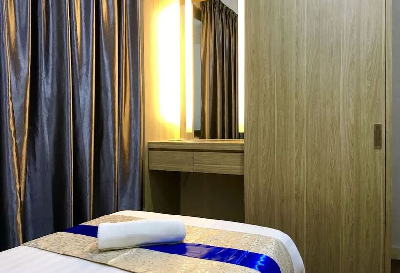 Апартаменты 3 Спальни Вид на Море, Sunset Seaview Vacation Condos City Centre @ Imago Shopping Mall