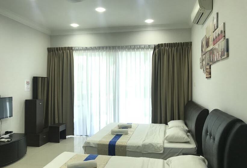 Студия Deluxe, Sunset Seaview Vacation Condos City Centre @ Imago Shopping Mall