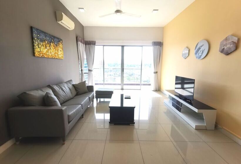 Апартаменты Superior 3 Спальни, Sunset Seaview Vacation Condos City Centre @ Imago Shopping Mall