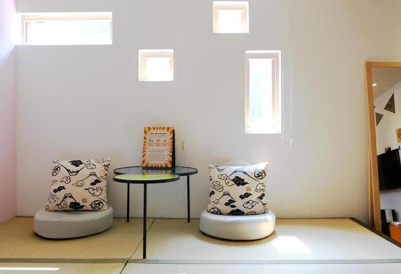 اتاق استاندارد, Chill Roof