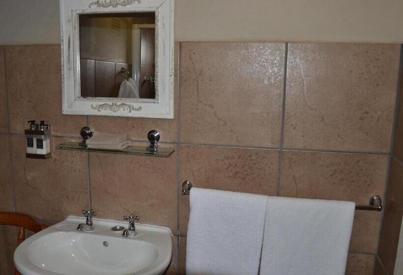 Номер Стандарт, Stoep Cafe Guest House