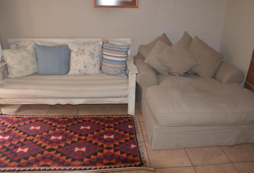 Шале 1 Спальня, Stoep Cafe Guest House