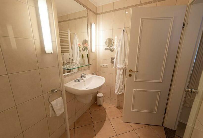 Номер Стандарт, Strandhotel Fontana