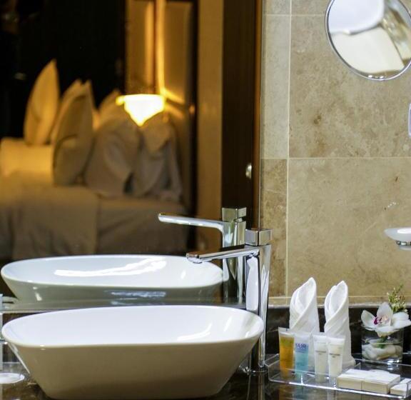اتاق لوکس, The Town Hotel Doha