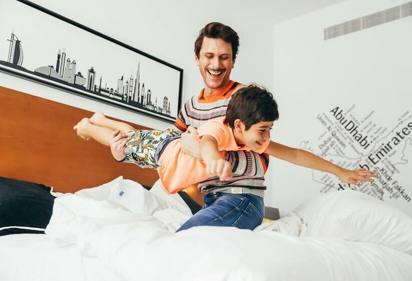 Номер Стандарт, Tryp By Wyndham Dubai