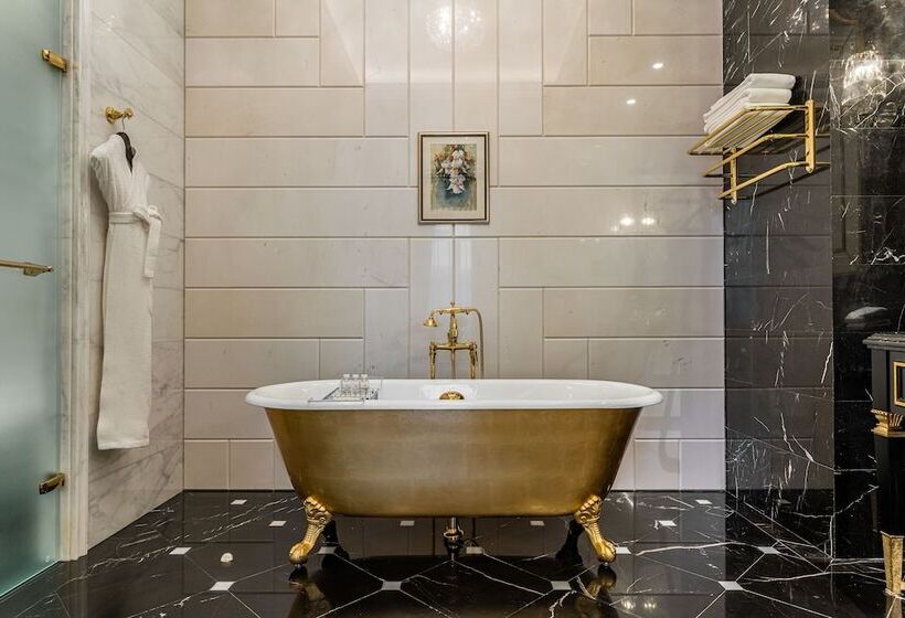 سوییت لوکس, Lotte Hotel St.petersburg