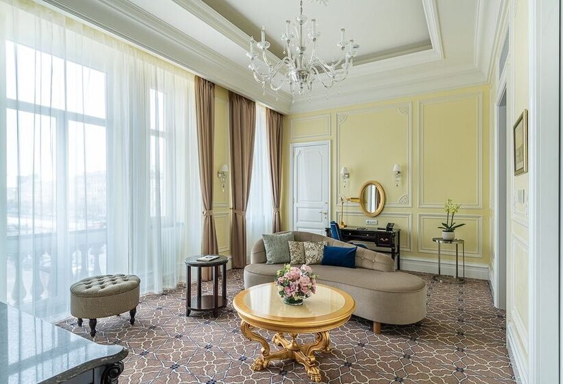 سوییت لوکس, Lotte Hotel St.petersburg