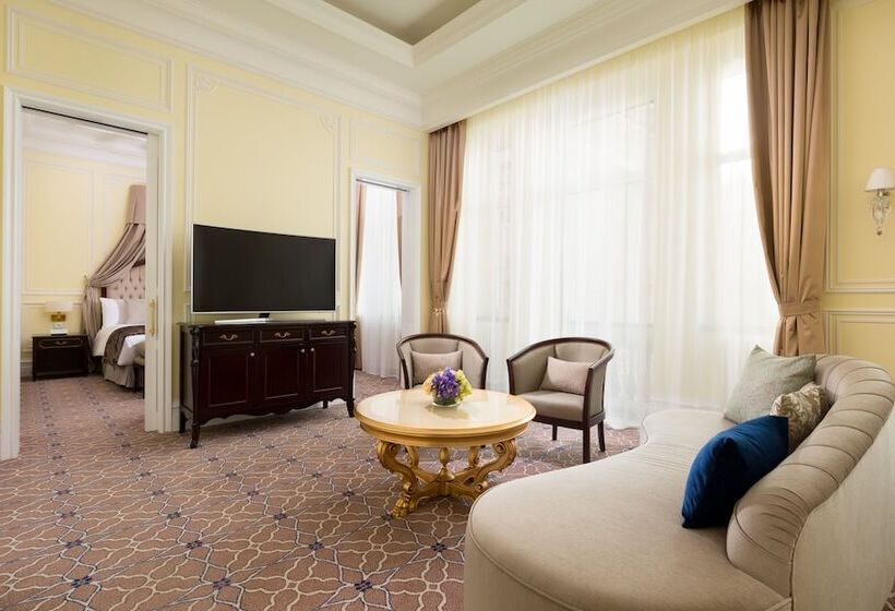 سوییت لوکس, Lotte Hotel St.petersburg