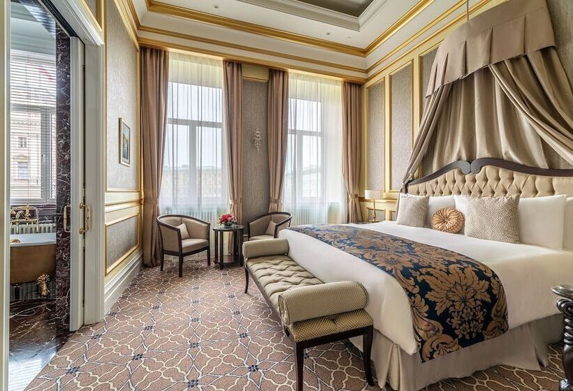 سوئیت پرزیدنت, Lotte Hotel St.petersburg
