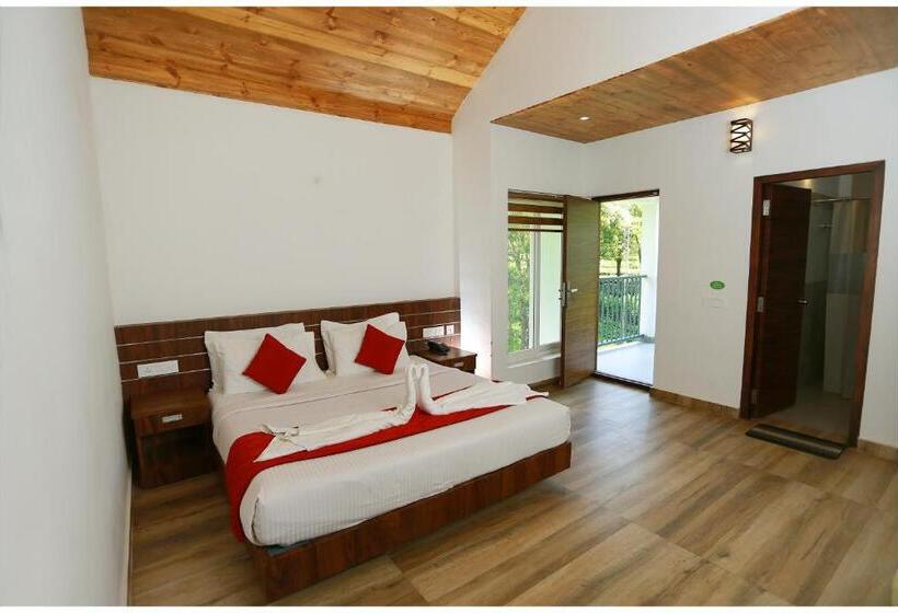 Номер Стандарт с Балконом, Holiday Vagamon