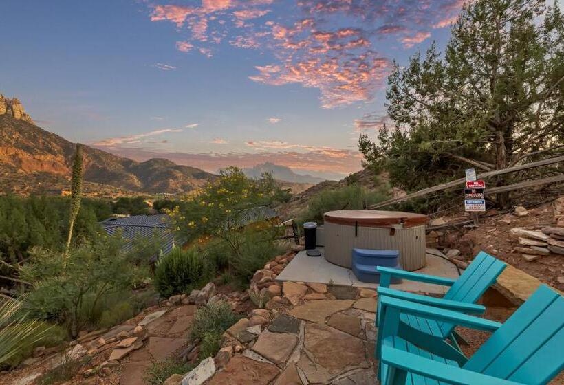 Люкс Повышенной Комфортности, Red Rock Inn Cottages