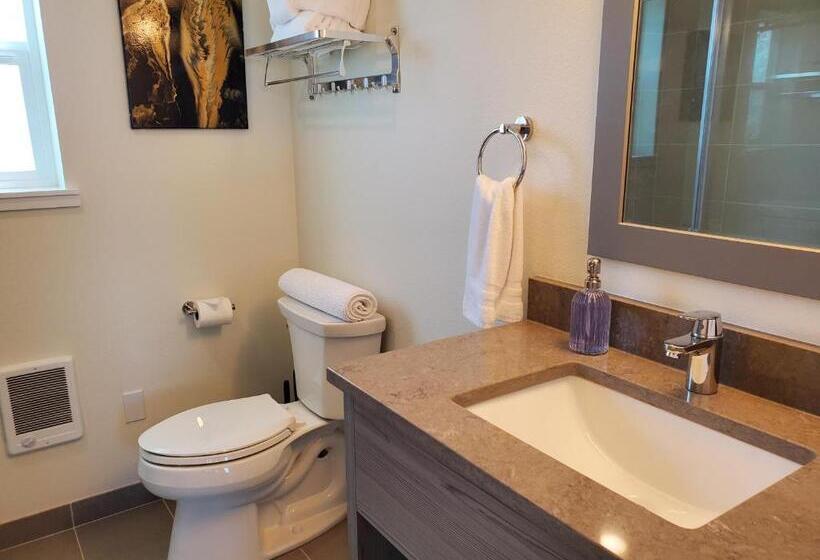 Family Suite, Moonstone Beach Motel