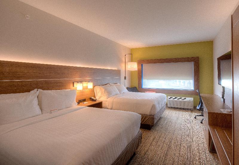 身障者適用スイートルーム, Holiday Inn Express & Suites   Fort Mill, An Ihg