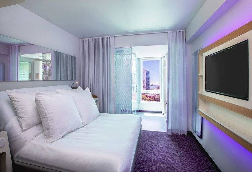 Premium Room, Yotel Boston
