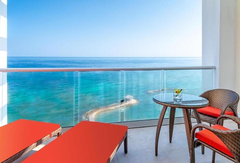 سوئیت جونیور پریمیوم, Jewel Grande Montego Bay Resort And Spa