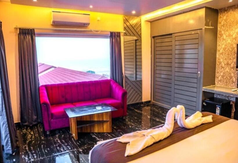 غرفة ديلوكس مطلّة علي البحر, Barsha Beach Resorts And Spa