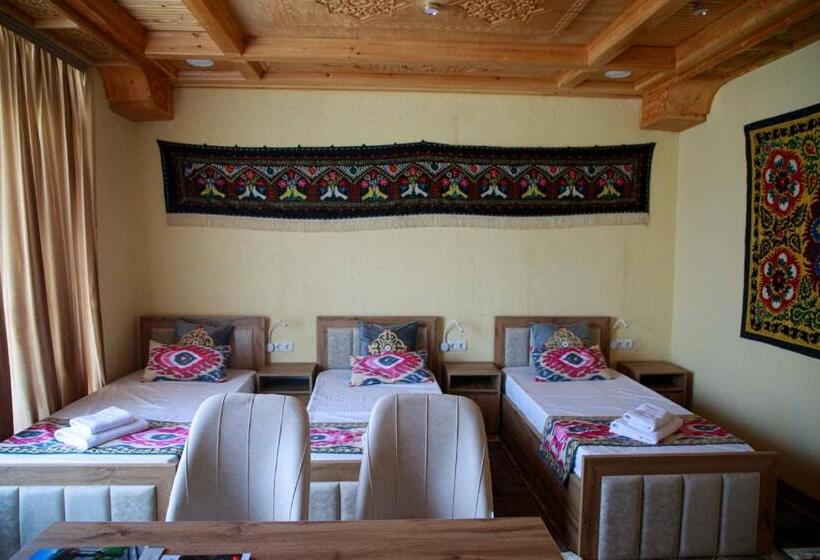 اتاق استاندارد سه نفره, Hostel Qal Ai Khujand