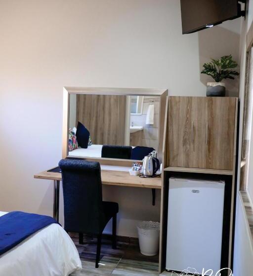اتاق استاندارد, Bellerose Guesthouse