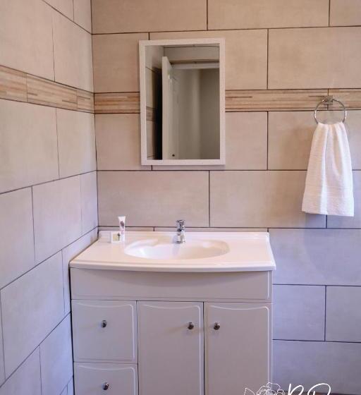 اتاق استاندارد با تخت بزرگ, Bellerose Guesthouse