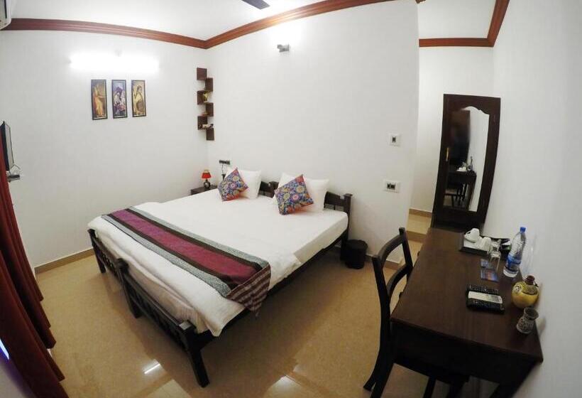 디럭스 룸, Sapphire Club Cherai Beach Villa