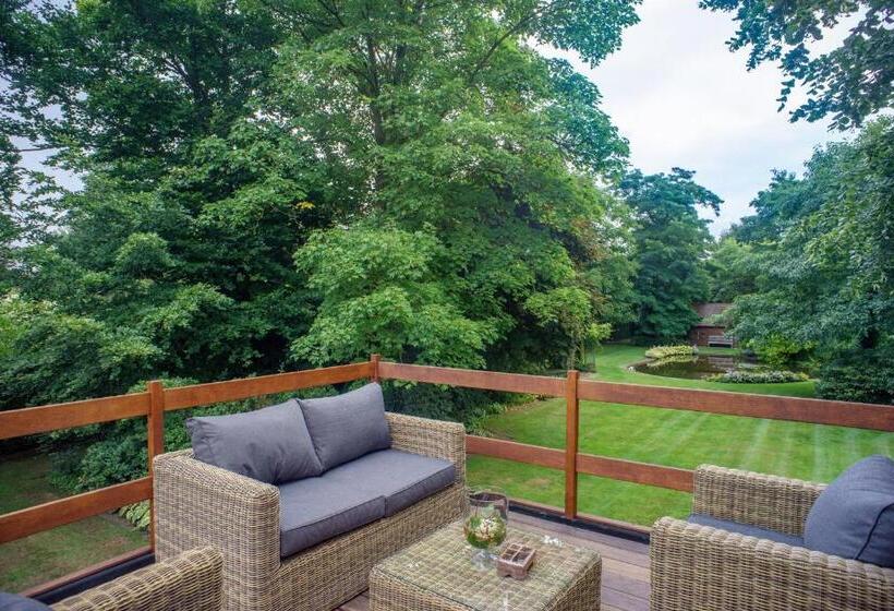 Номер Deluxe Вид на Сад, Villa Magdalena Eeklo